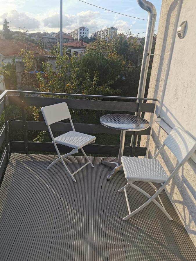 Studio I Apartman Ema Риека Экстерьер фото