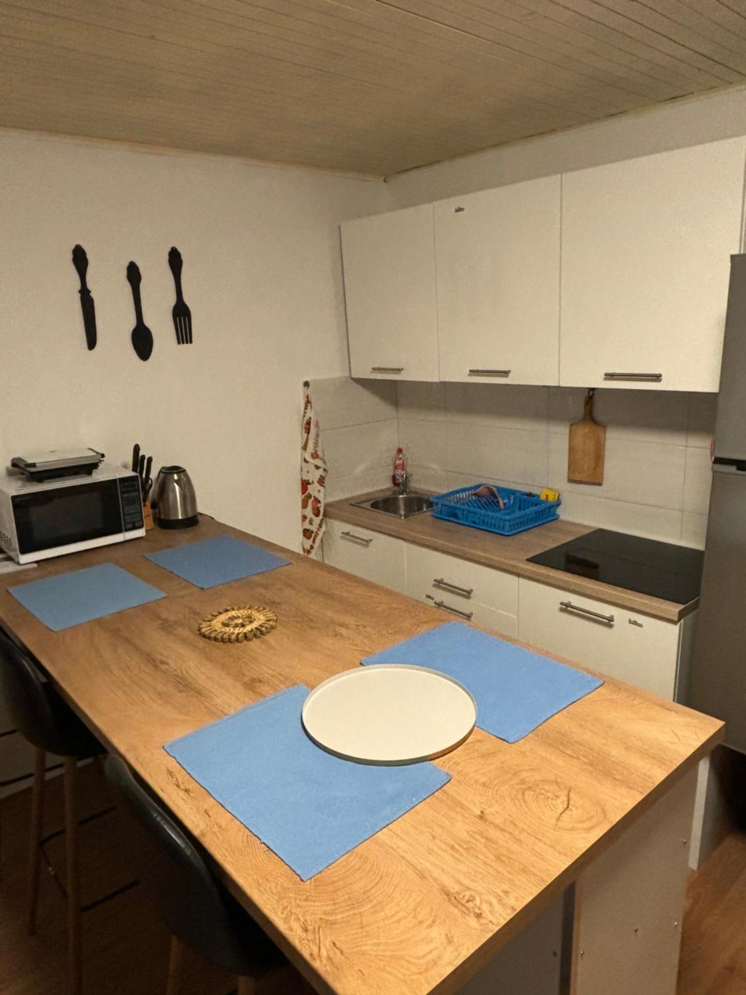 Studio I Apartman Ema Риека Экстерьер фото